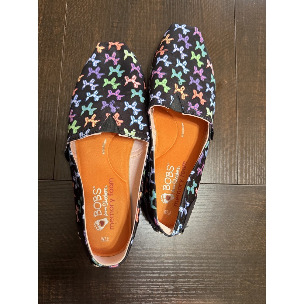 Women's Skechers BOBS Featuring Colorful Doggy Balloon Animals Size 7.5